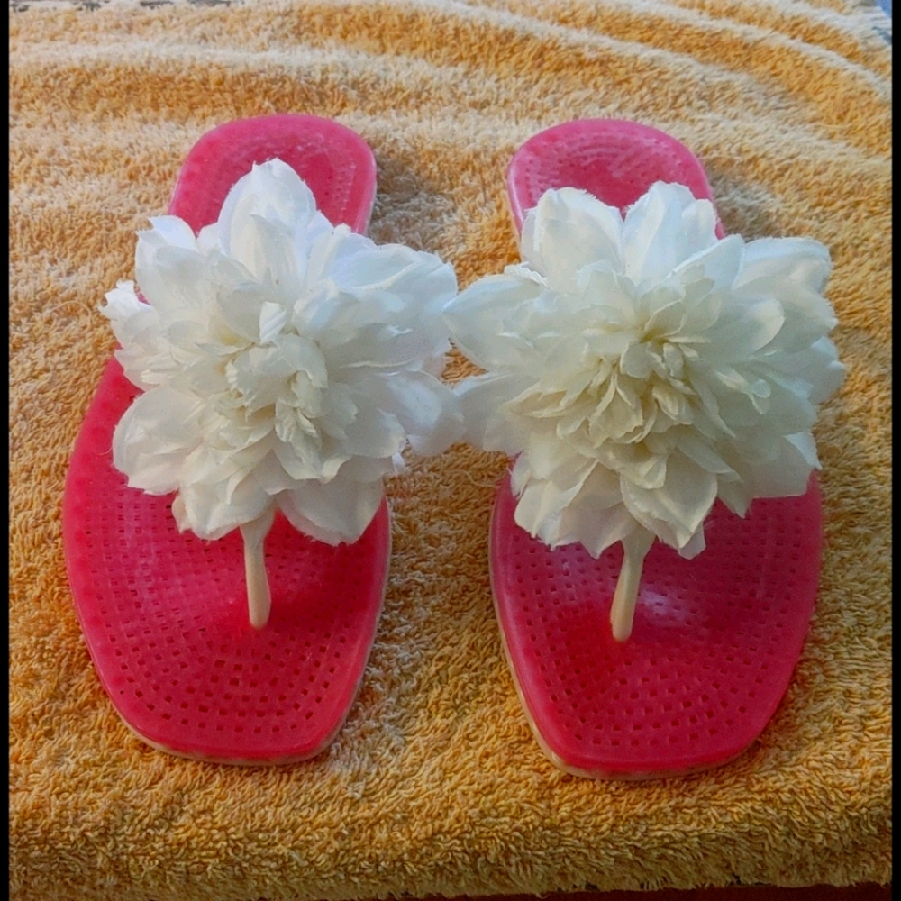 KATE SPADE FLIP FLOPS